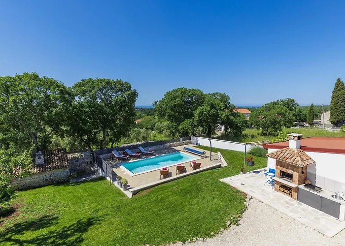 Fuma By Interhome Bale