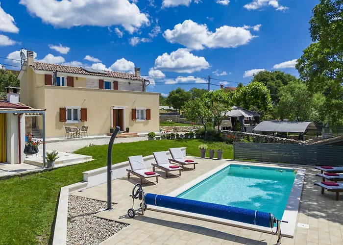 Fuma By Interhome * Бале