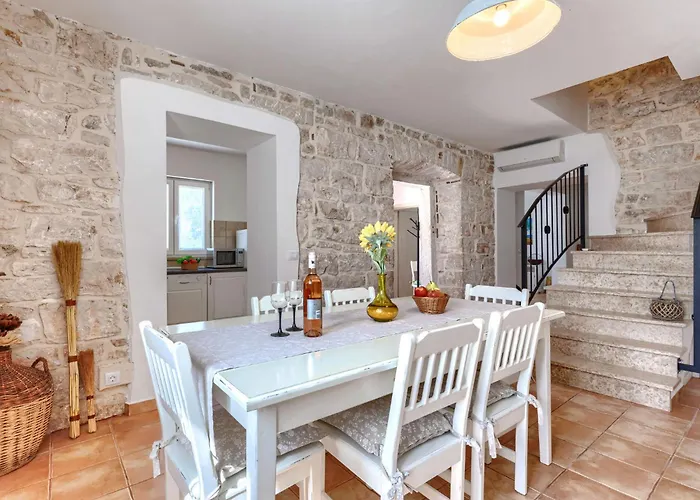 Fuma By Interhome Villa *