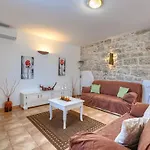 Fuma By Interhome Villa
